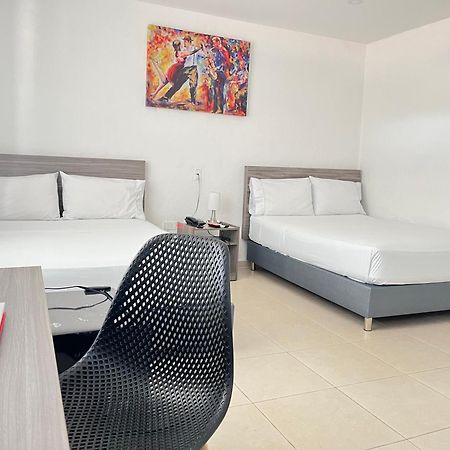 Hotel Vanguardia Natural El Cairo  ภายนอก รูปภาพ