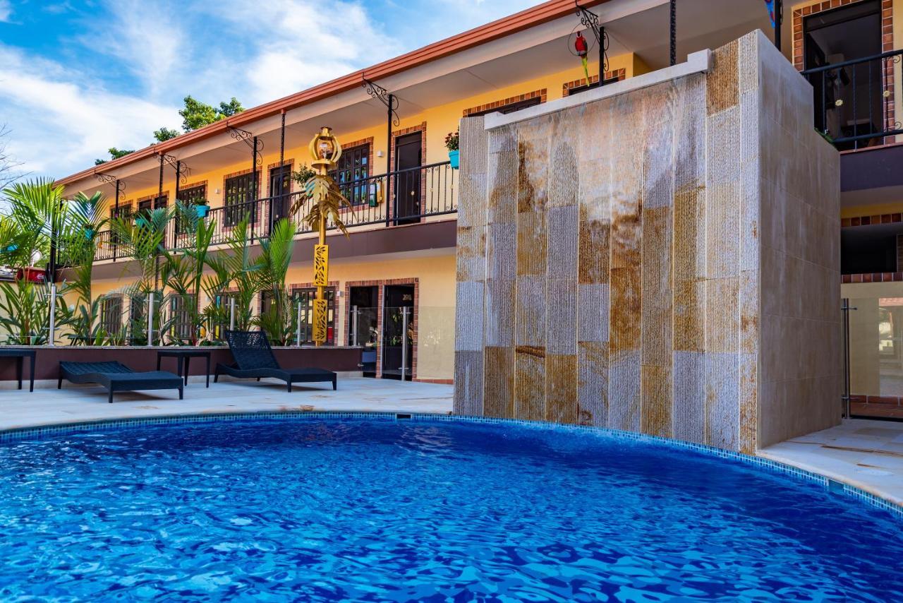 Hotel Vanguardia Natural El Cairo  ภายนอก รูปภาพ